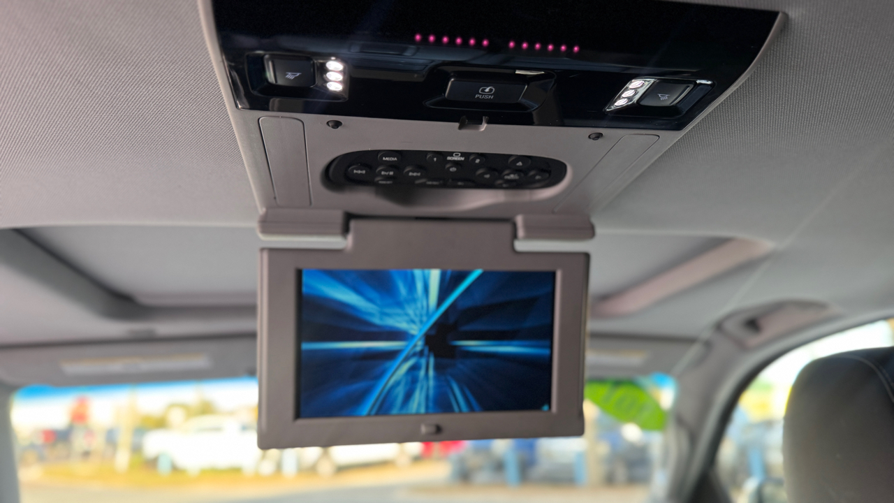 Chevrolet Tahoe 2WD 4dr LTZ 2015