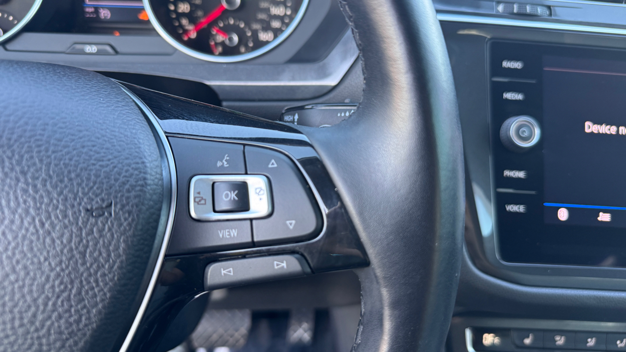 Volkswagen Tiguan 2.0T SE R-Line Black FWD 2019