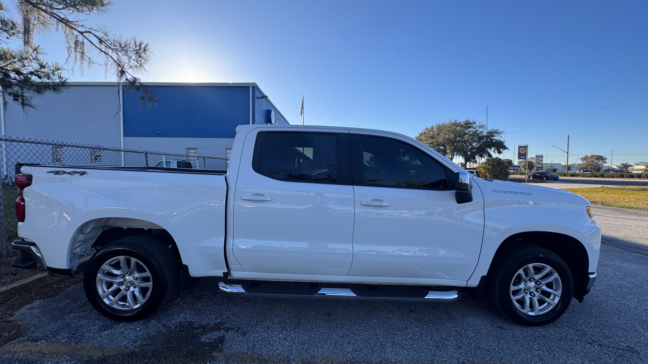 Chevrolet Silverado 1500 4WD Crew Cab 147" LT 2020