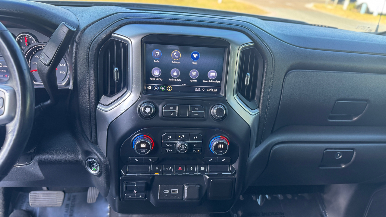 Chevrolet Silverado 1500 4WD Crew Cab 147" LT 2020