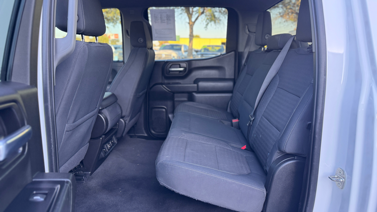 Chevrolet Silverado 1500 4WD Crew Cab 147" LT 2020