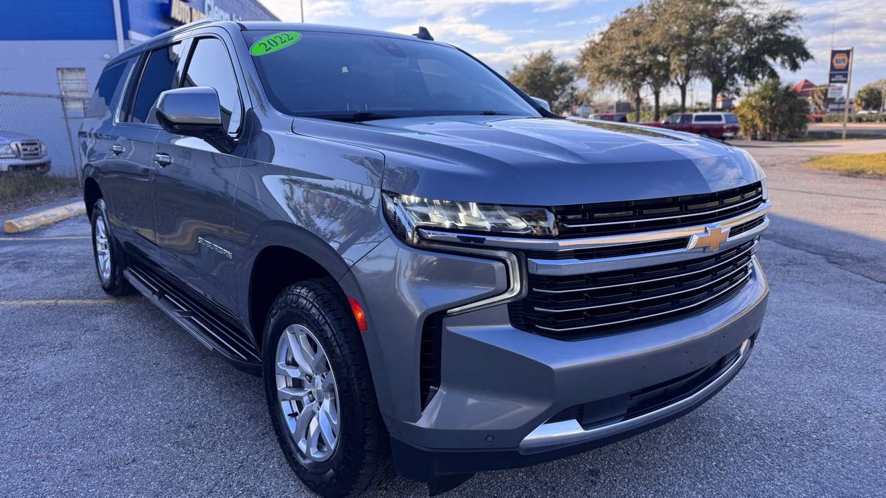 Chevrolet Suburban 2WD 4dr LT 2022
