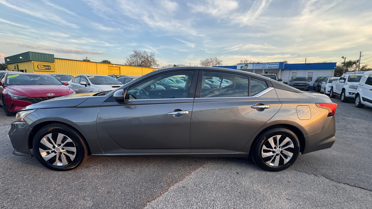 Nissan Altima 2.5 S Sedan 2020