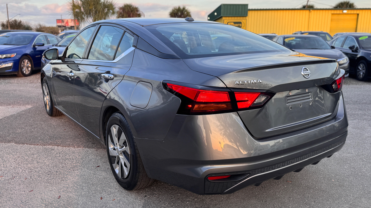 Nissan Altima 2.5 S Sedan 2020