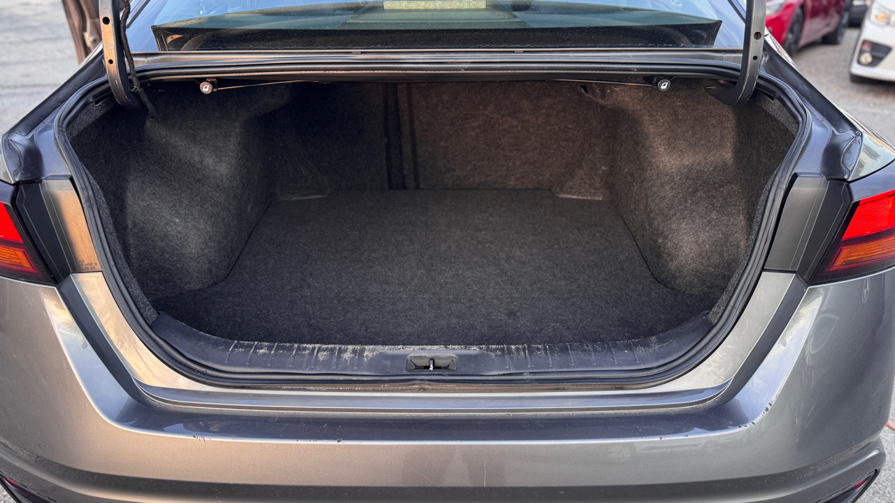 Nissan Altima 2.5 S Sedan 2020