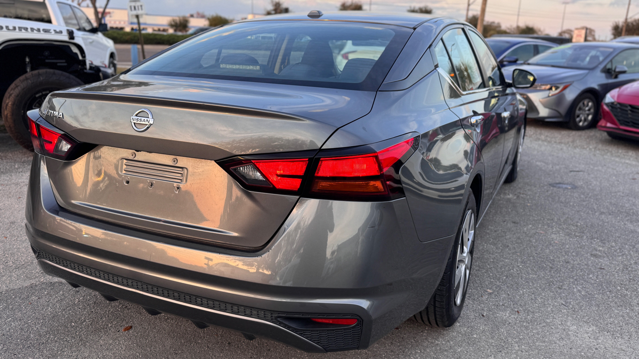 Nissan Altima 2.5 S Sedan 2020