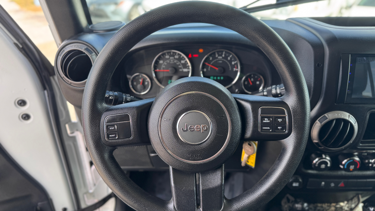 Jeep Wrangler Unlimited 4WD 4dr Sport 2016