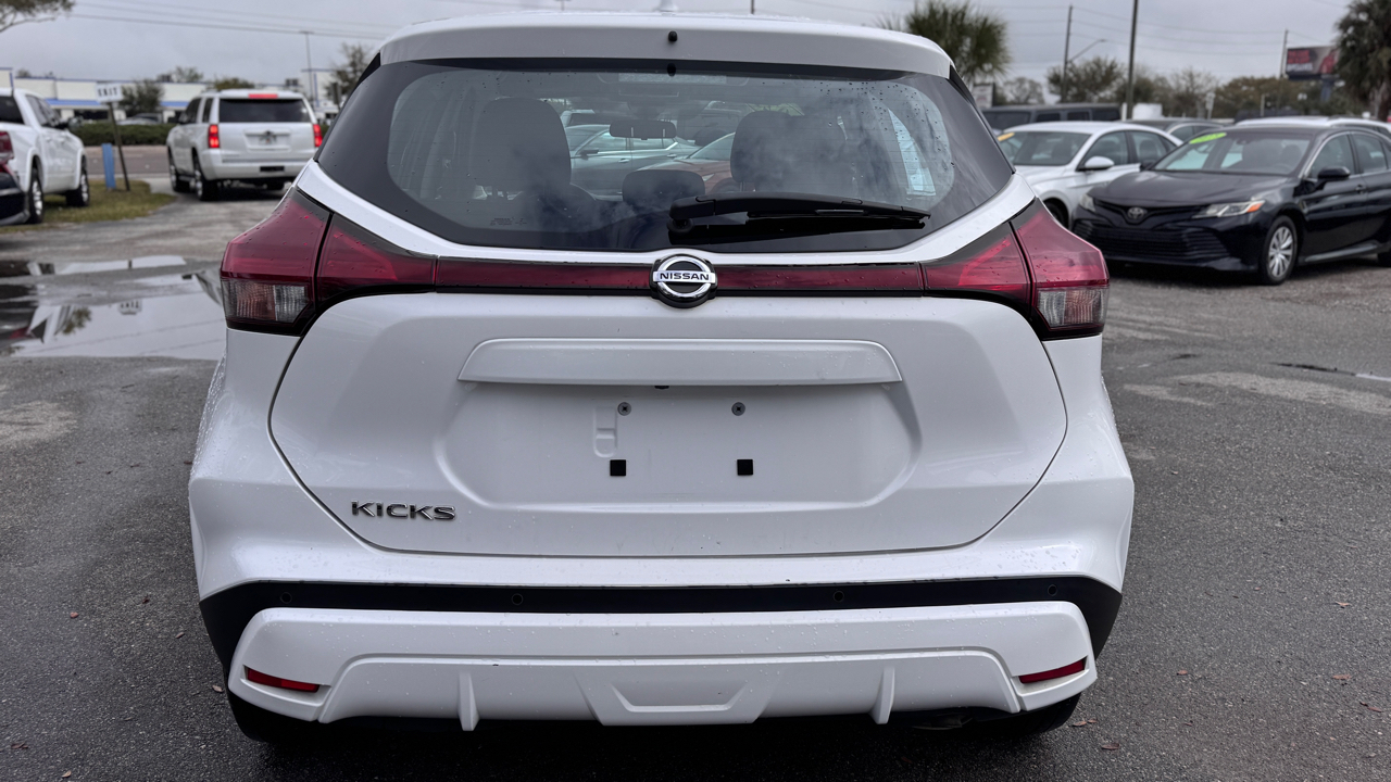 Nissan Kicks S FWD 2021