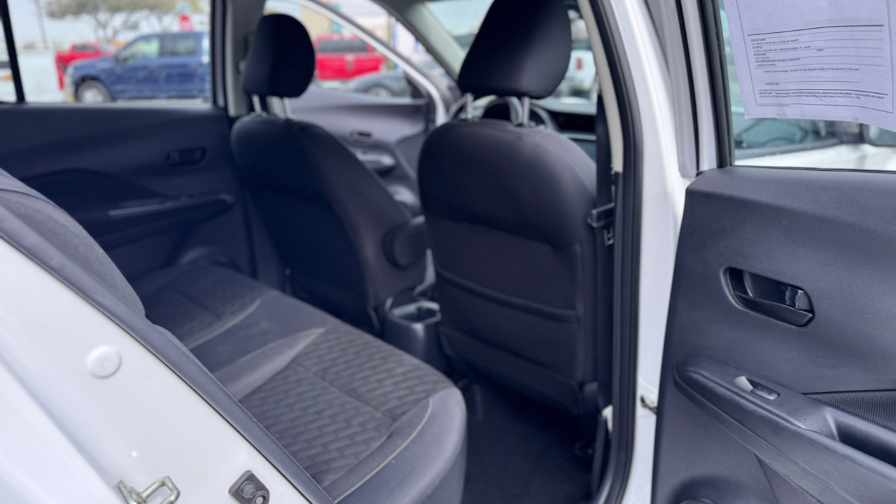 Nissan Kicks S FWD 2021