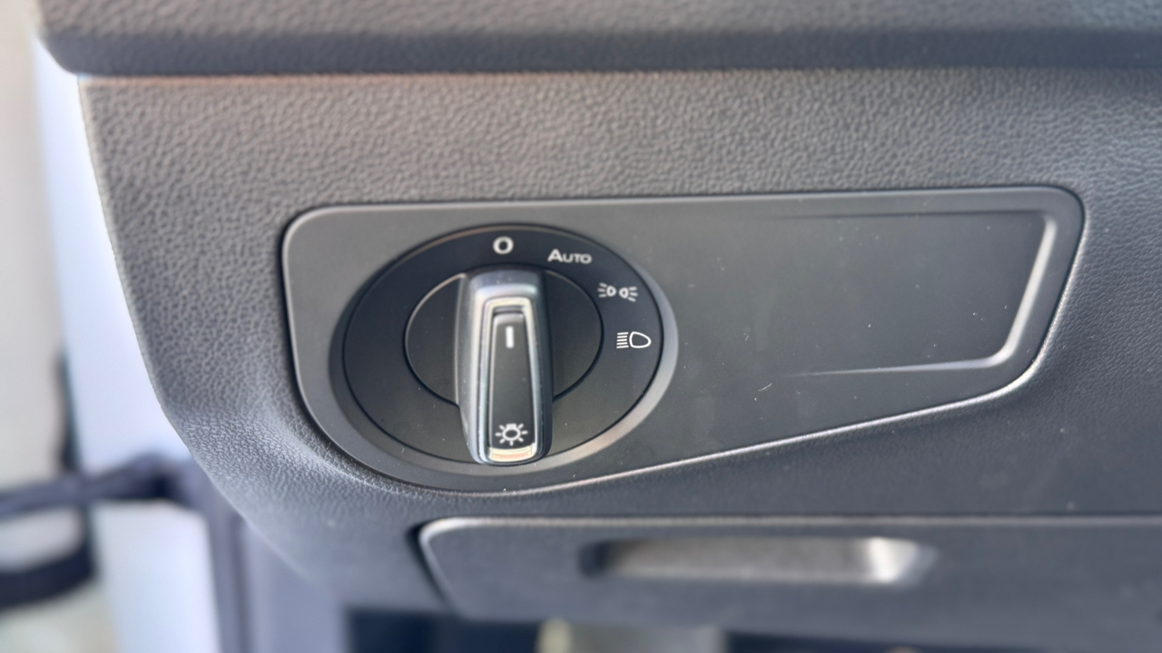 Volkswagen Tiguan 2.0T SEL FWD 2018