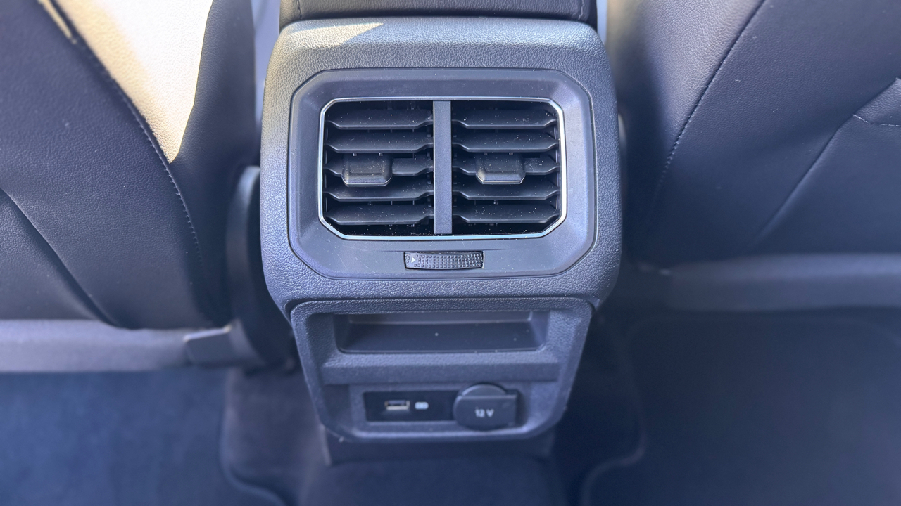 Volkswagen Tiguan 2.0T SEL FWD 2018