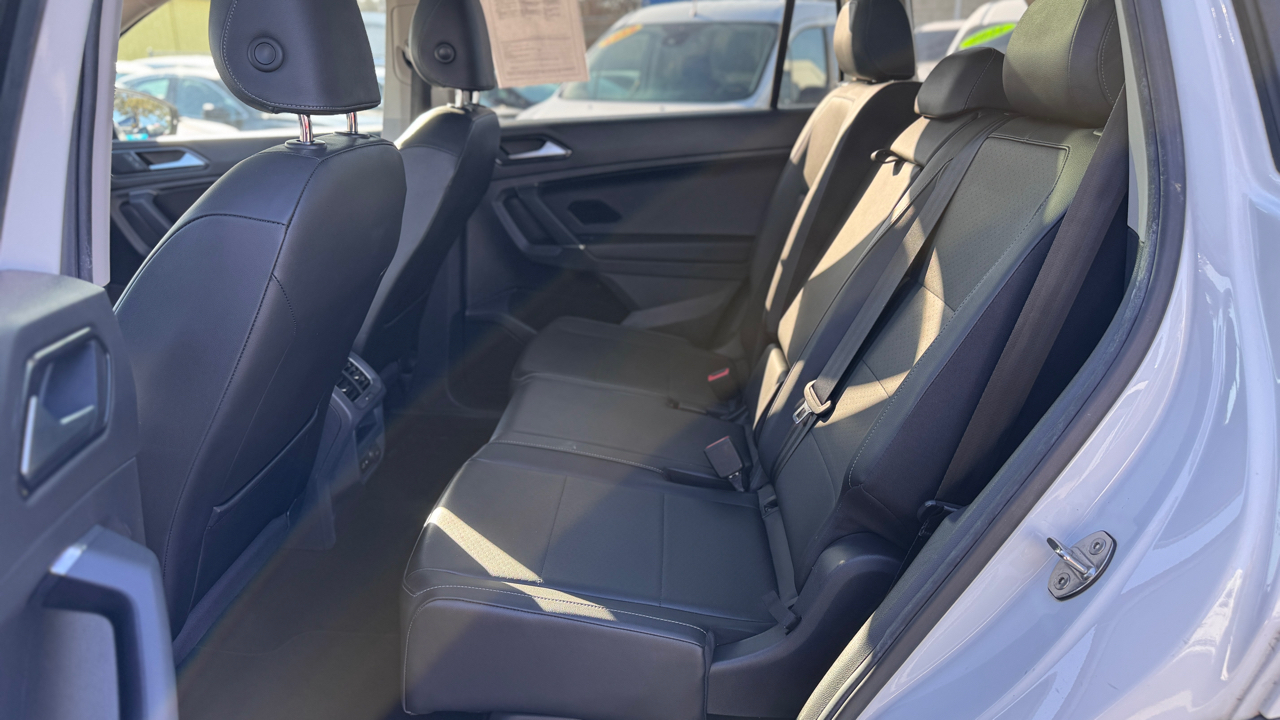 Volkswagen Tiguan 2.0T SEL FWD 2018