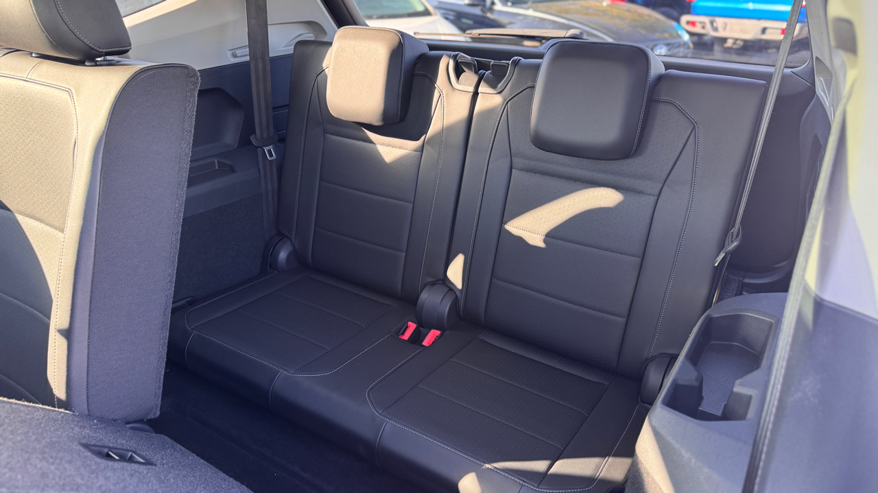 Volkswagen Tiguan 2.0T SEL FWD 2018