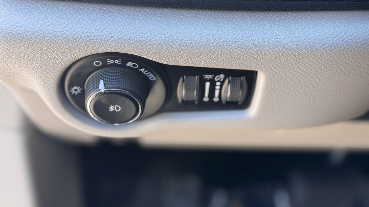 Chrysler Pacifica Touring L FWD 2019