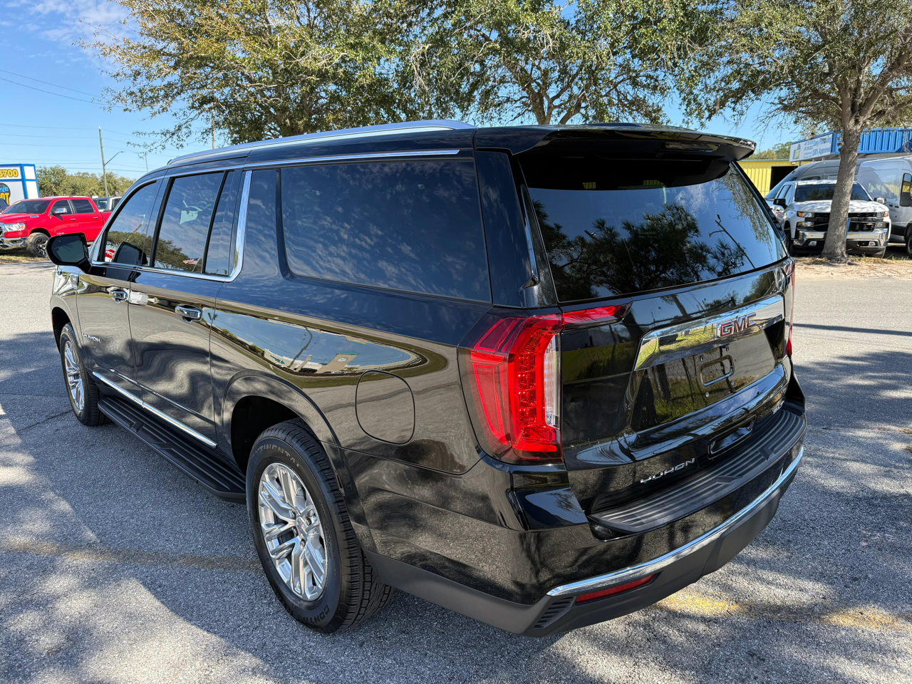 GMC Yukon XL 2WD 4dr SLT 2021