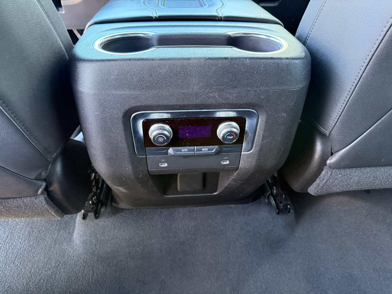 GMC Yukon XL 2WD 4dr SLT 2021