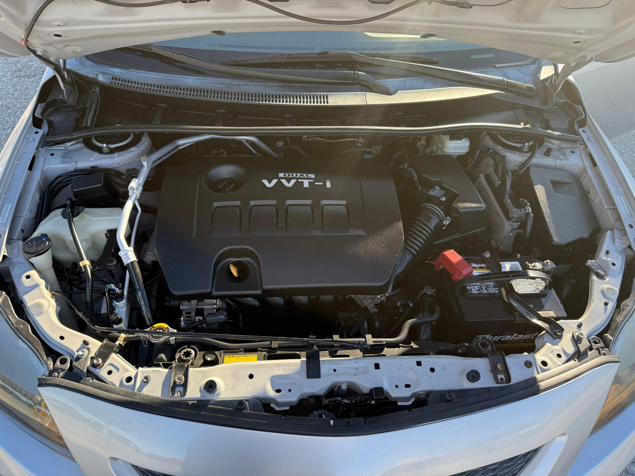 Toyota Corolla 4dr Sdn Man (Natl) 2009