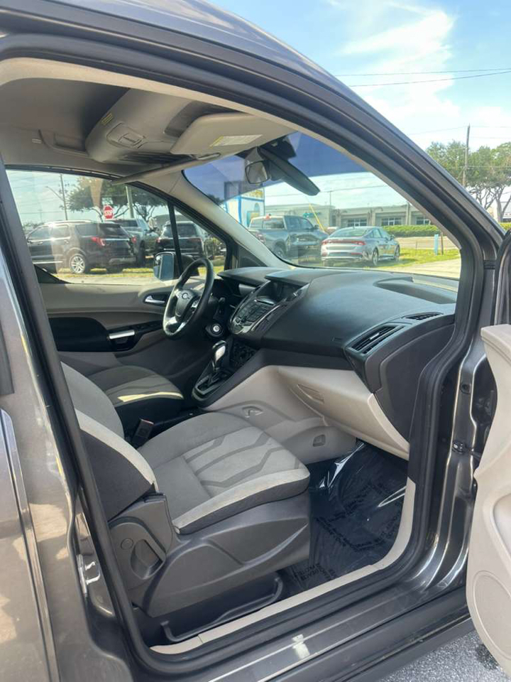 Ford Transit Connect Wagon 4dr Wgn LWB XLT w/Rear Liftgate 2015