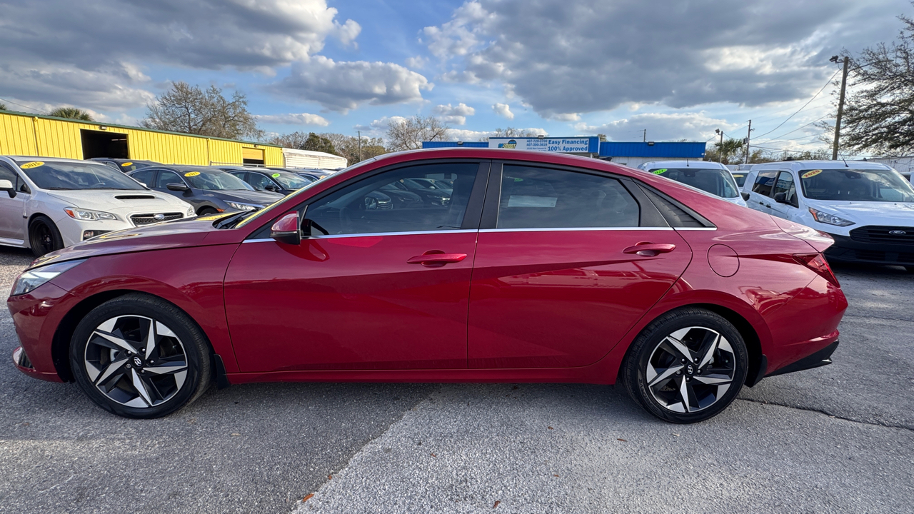 Hyundai Elantra Limited IVT 2023