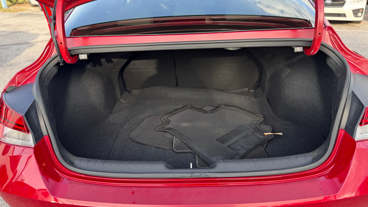 Hyundai Elantra Limited IVT 2023