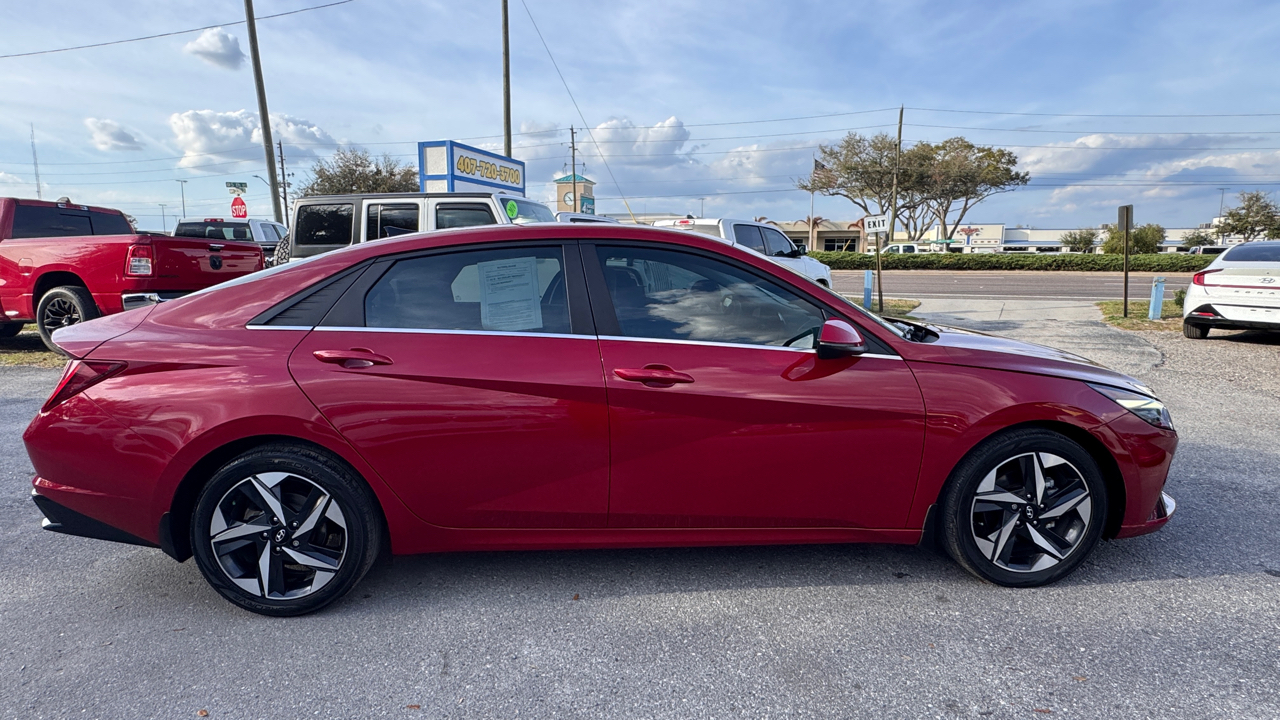 Hyundai Elantra Limited IVT 2023