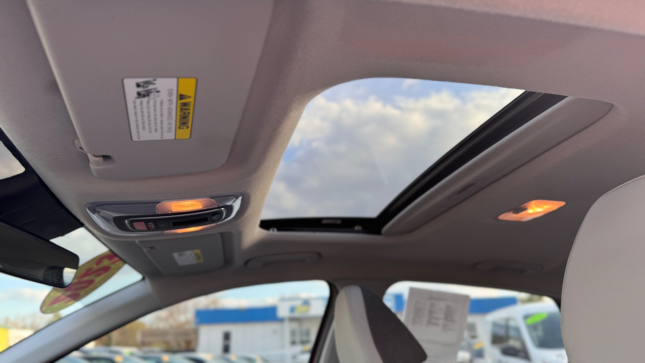 Hyundai Elantra Limited IVT 2023