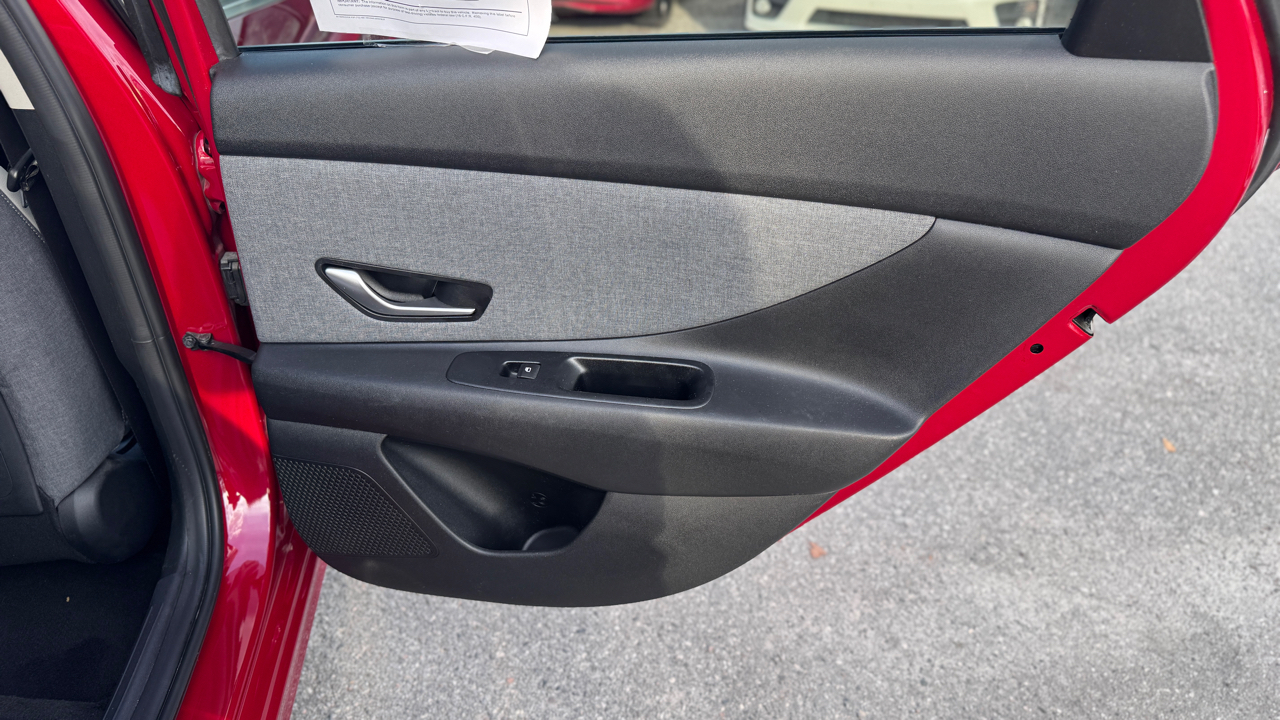 Hyundai Elantra Limited IVT 2023