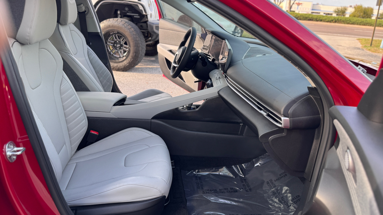 Hyundai Elantra Limited IVT 2023