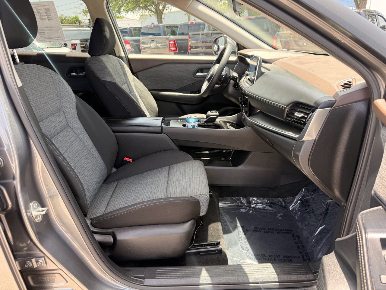 Nissan Rogue FWD SV 2022