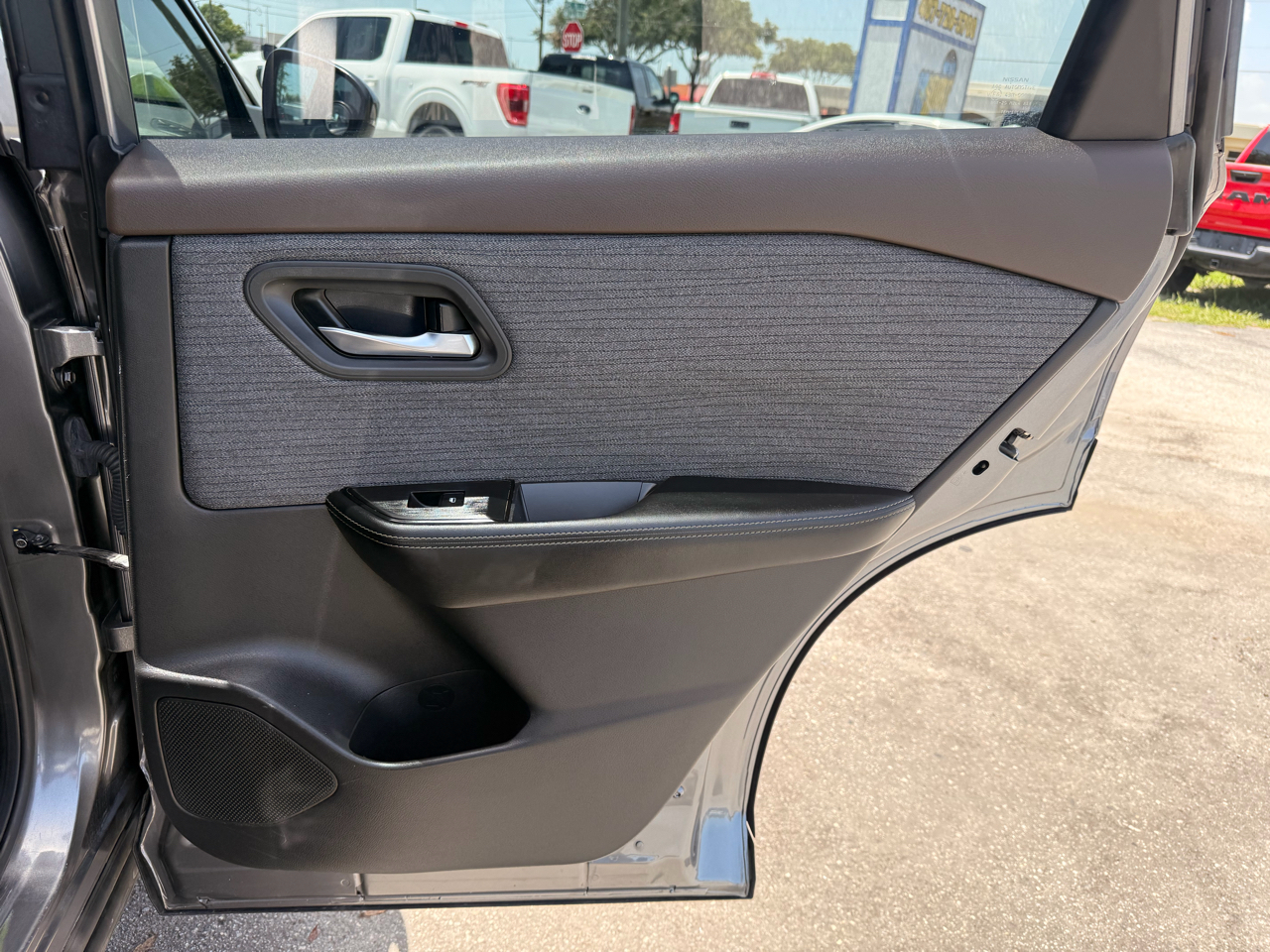 Nissan Rogue FWD SV 2022