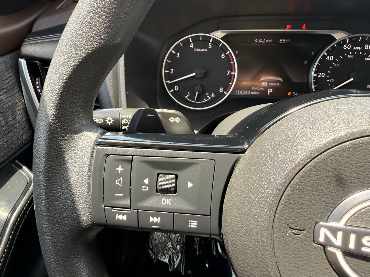 Nissan Rogue FWD SV 2022