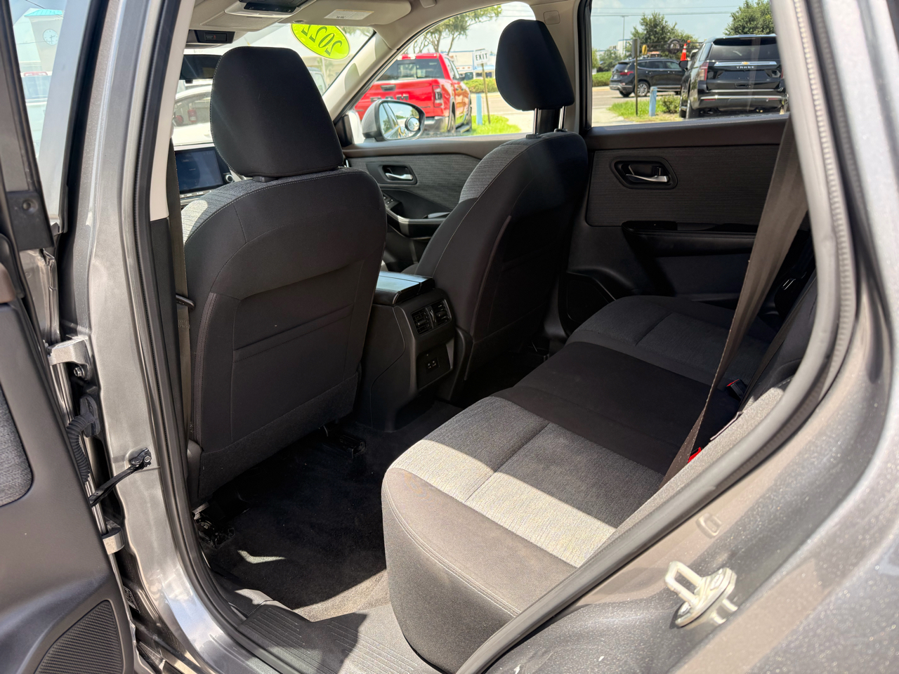Nissan Rogue FWD SV 2022