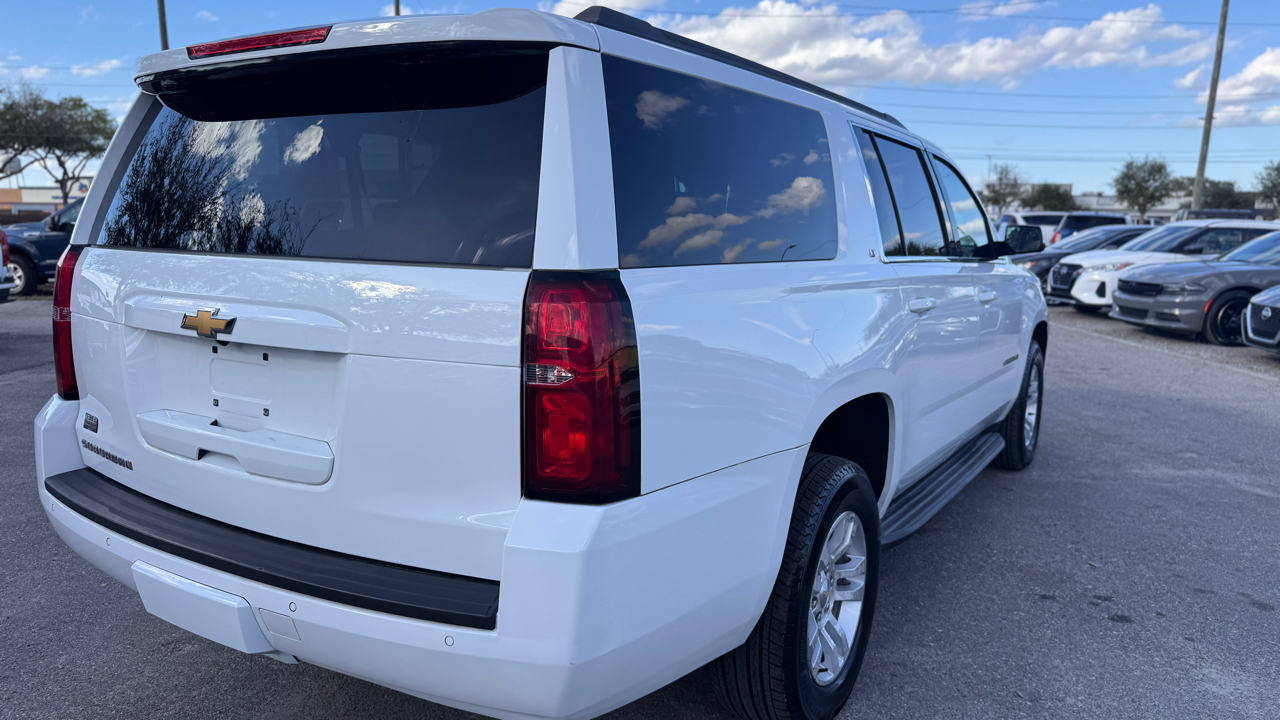 Chevrolet Suburban 4WD 4dr 1500 LT 2018