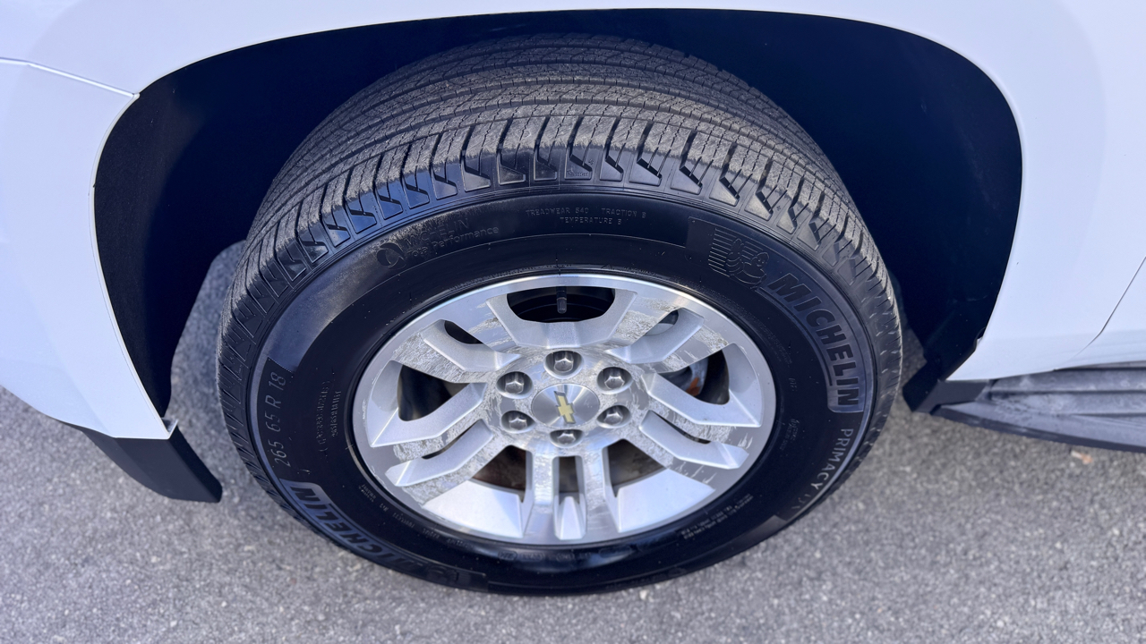 Chevrolet Suburban 4WD 4dr 1500 LT 2018