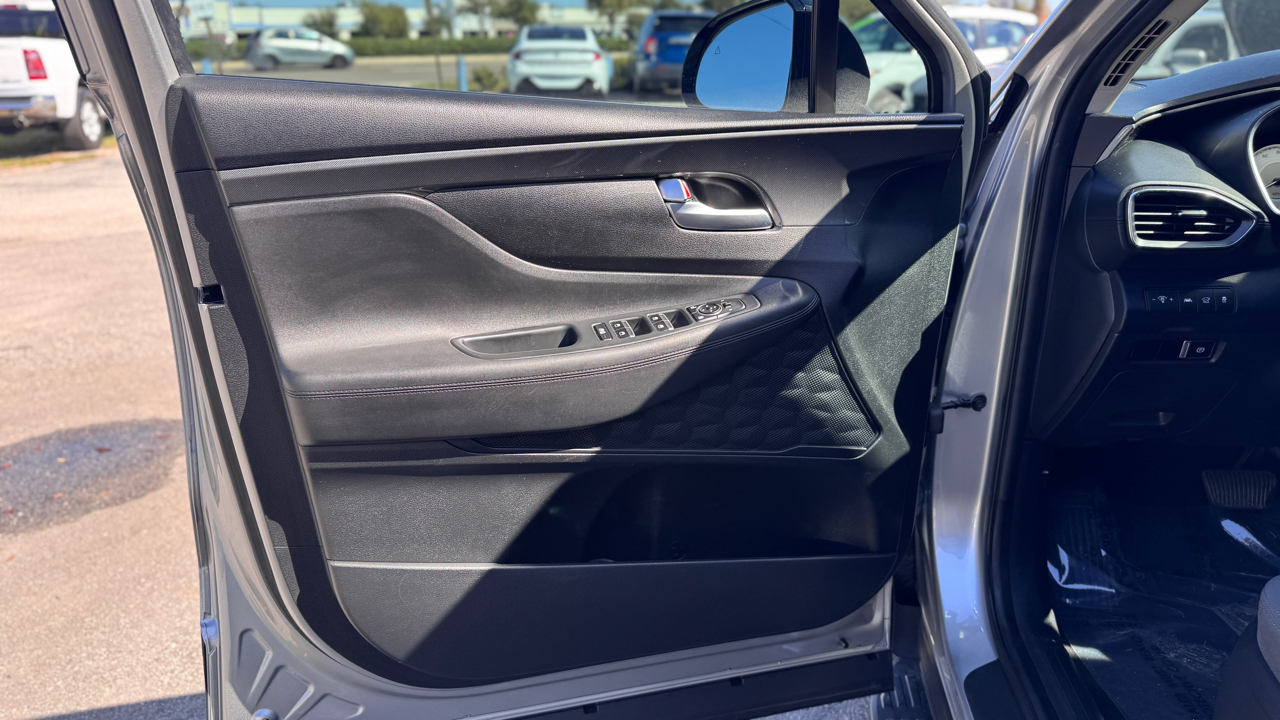 Hyundai Santa Fe XRT FWD 2022