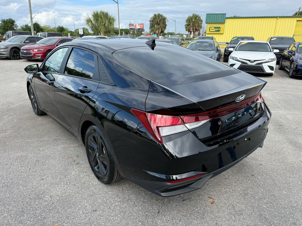 Hyundai Elantra SEL IVT 2022