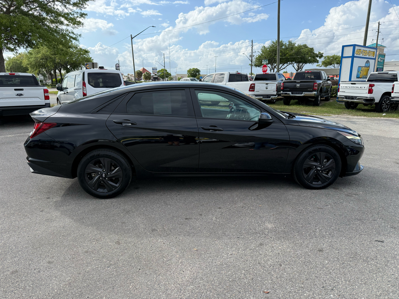 Hyundai Elantra SEL IVT 2022