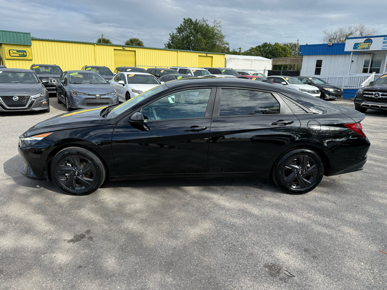 Hyundai Elantra SEL IVT 2022