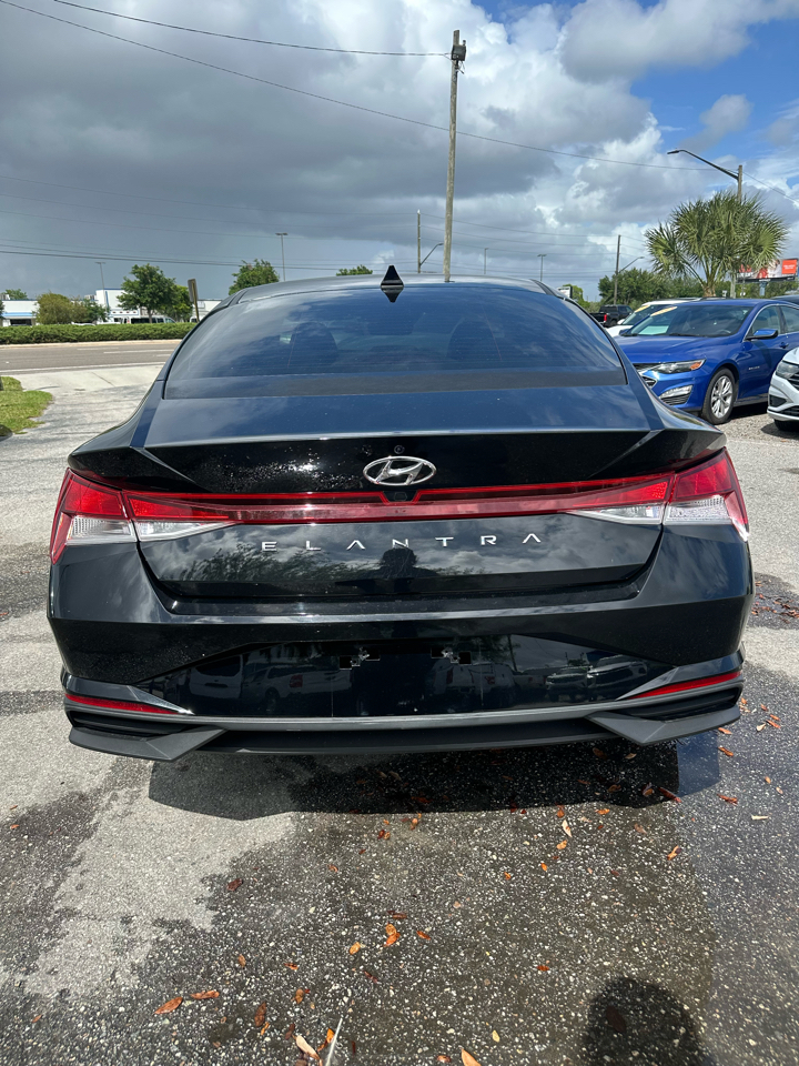 Hyundai Elantra SEL IVT 2022