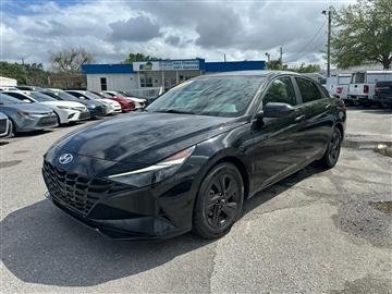 2022 Hyundai Elantra SEL IVT