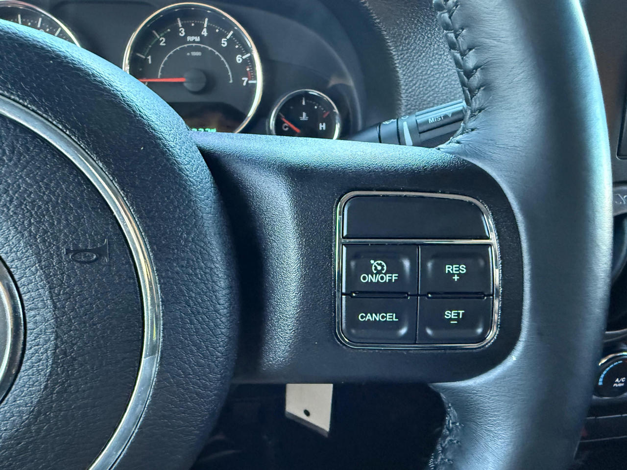 Jeep Wrangler Unlimited 4WD 4dr Sport 2016