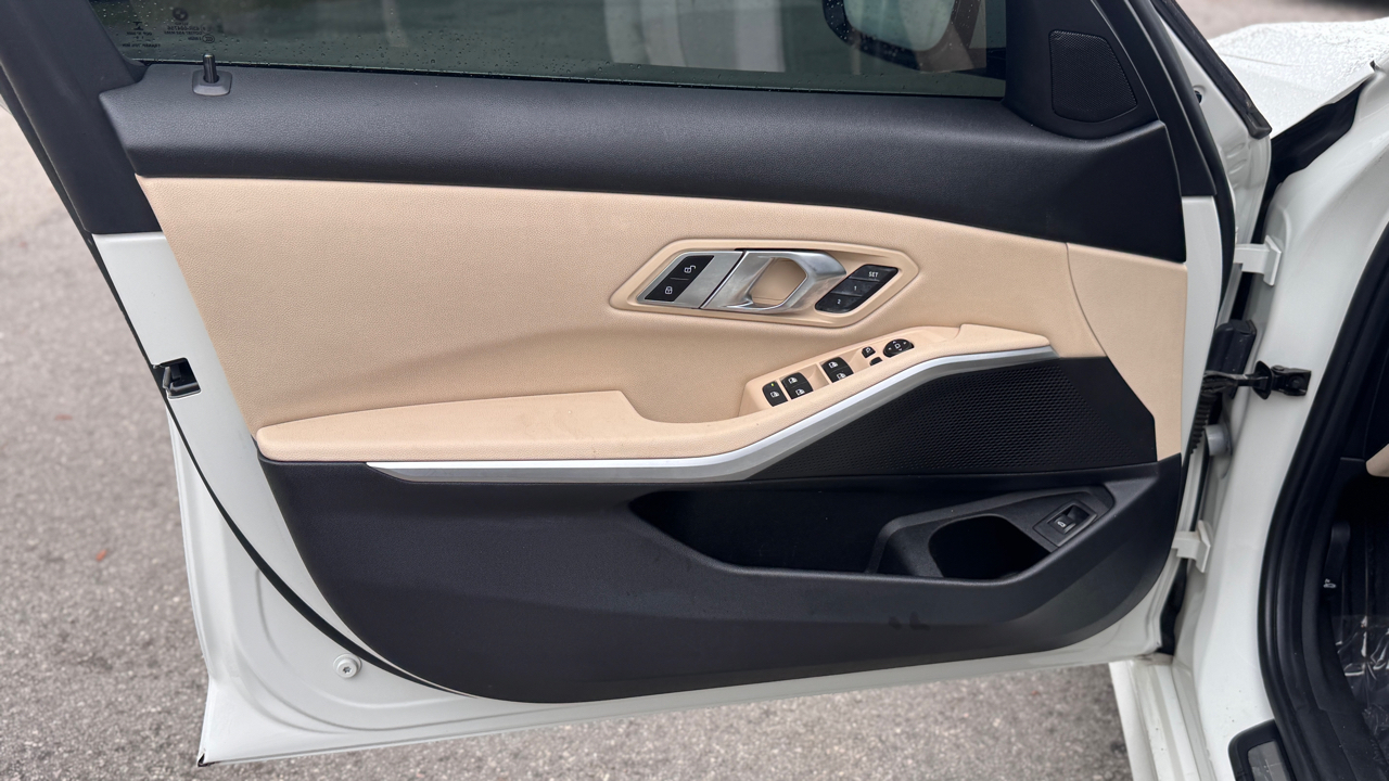 BMW 3 Series 330i Sedan North America 2020