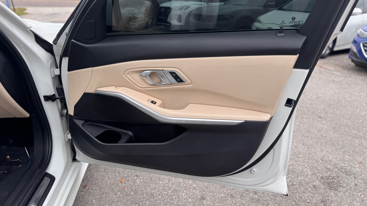 BMW 3 Series 330i Sedan North America 2020