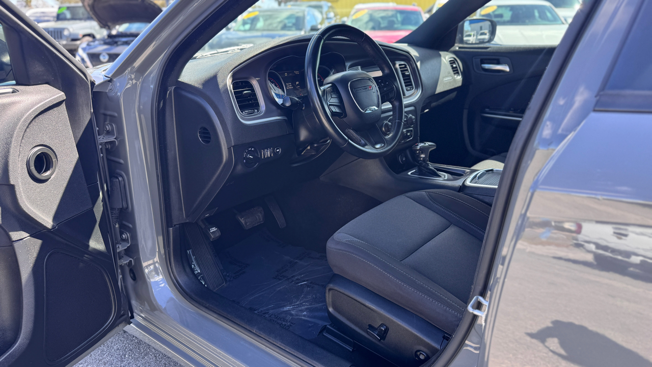 Dodge Charger SXT RWD 2019