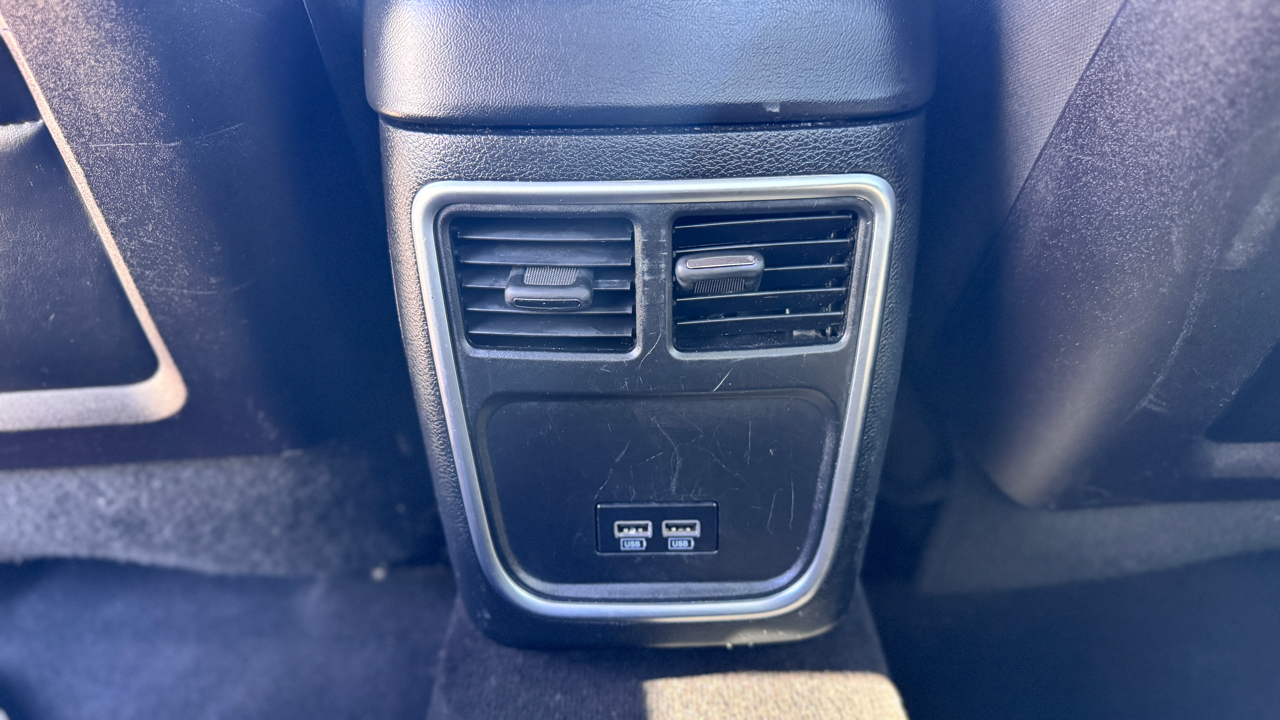 Dodge Charger SXT RWD 2019