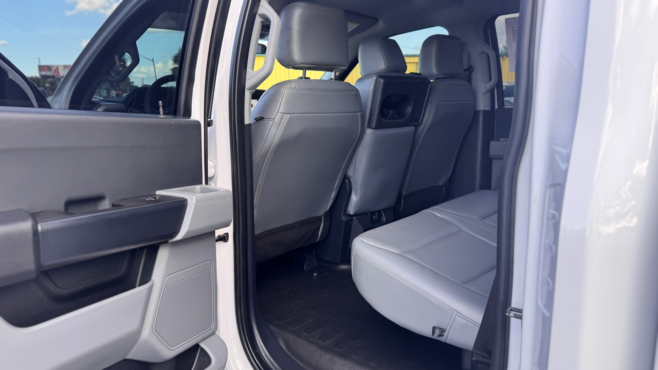 Ford F-150 XL 4WD SuperCrew 5.5' Box 2021