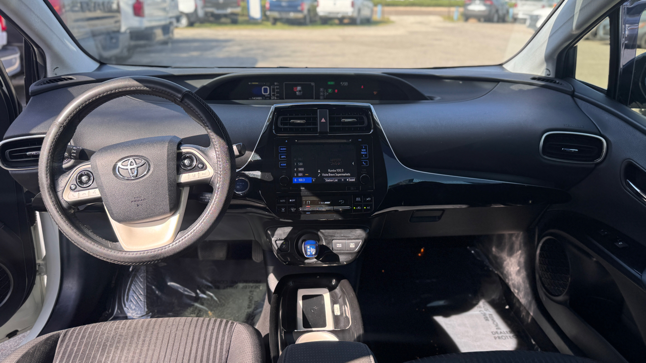 Toyota Prius Base 4D Hatchback 2016