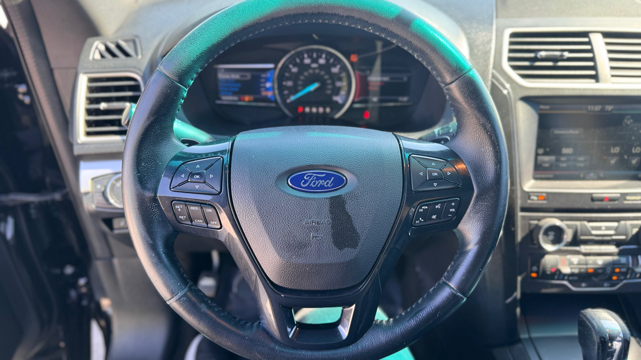 Ford Explorer FWD 4dr XLT 2016