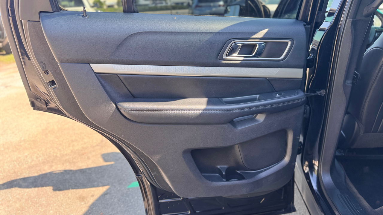 Ford Explorer FWD 4dr XLT 2016