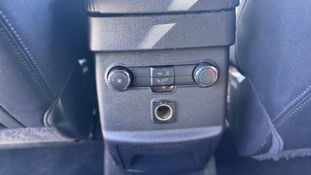 Ford Explorer FWD 4dr XLT 2016